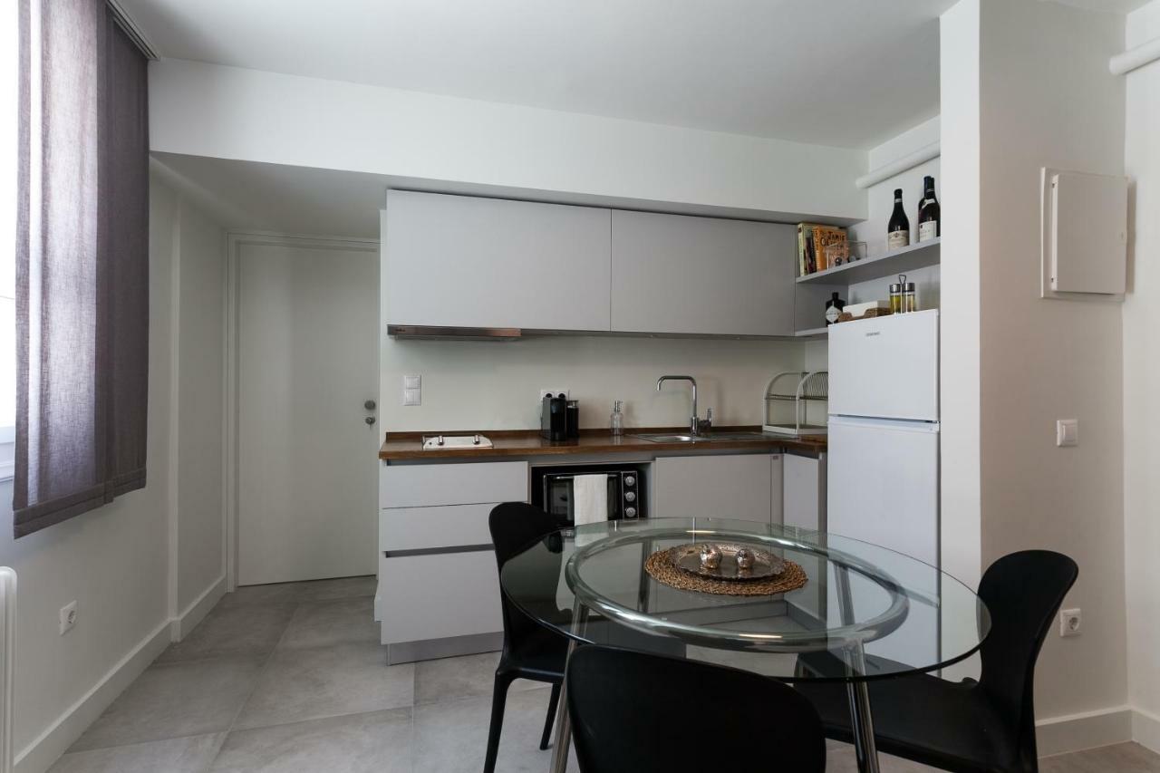 Unique Semi-Basement Stay At The Foot Of The Acropolis Αθήνα Εξωτερικό φωτογραφία